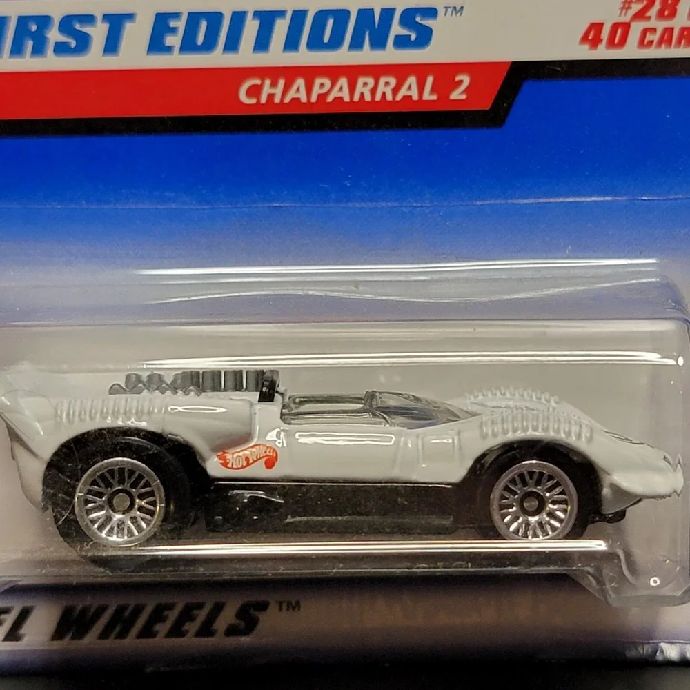 1998 Hot Wheels #669 First Edition #28 Chaparral 2